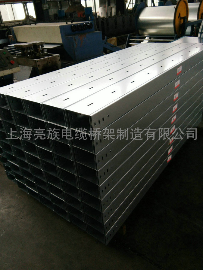 輕型高強(qiáng)度橋架的負(fù)載荷是什么？