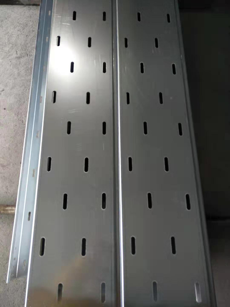 直通托盤式橋架在安裝上為何能夠省心？